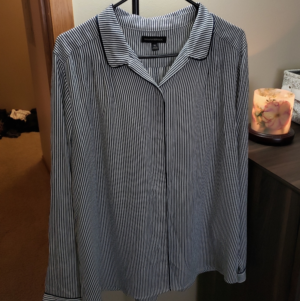Banana Republic Navy Striped Button Blouse Sz XL